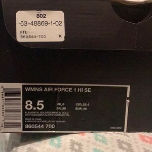 Women’s 8.5 Air Force 1 HI SE for sale!